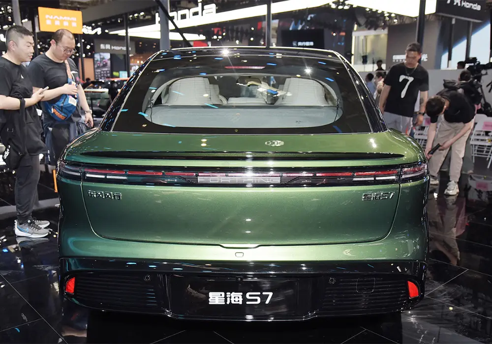 S7 Luxury Electric Sedan77