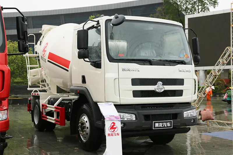 Mighty-Mixer-Carrier-M3-Mixer-Truck2.jpg